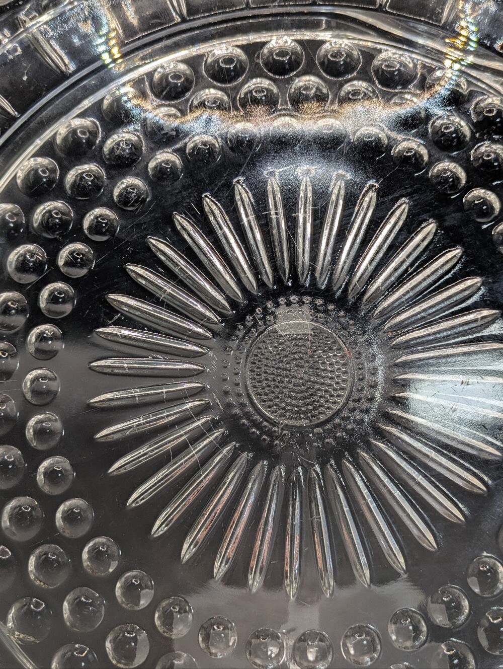Sunflower Footed Cake Plate. Bubble Design Federal Glass - Picture 6 of 8